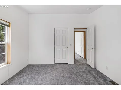475 3rd Street Elkton OR 97436