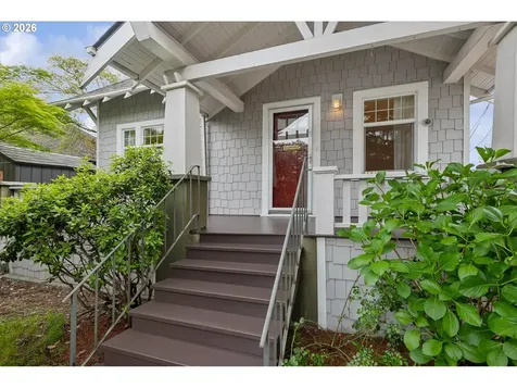 5624 NE Glisan Street Portland OR 97213