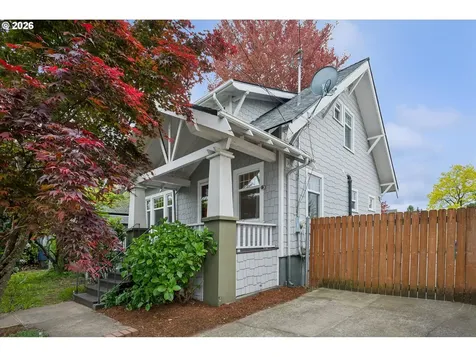 5624 NE Glisan Street Portland OR 97213