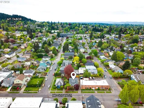 5624 NE Glisan Street Portland OR 97213