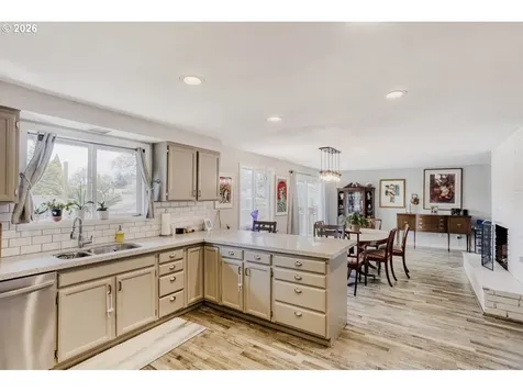 5050 SE Robin Court Milwaukie OR 97267