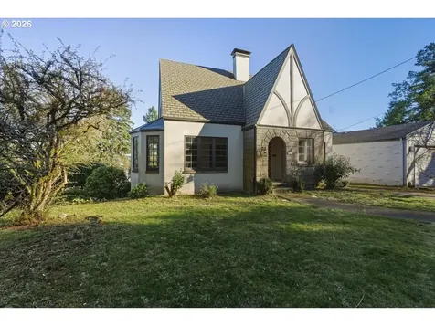 7202 S Corbett Avenue Portland OR 97219