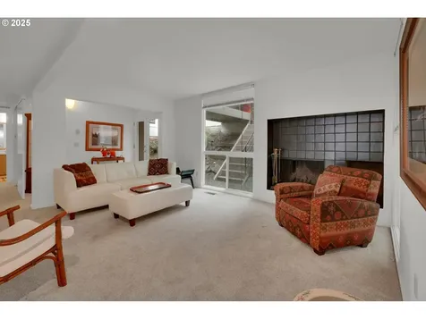 3780 Vine Maple Street Eugene OR 97405