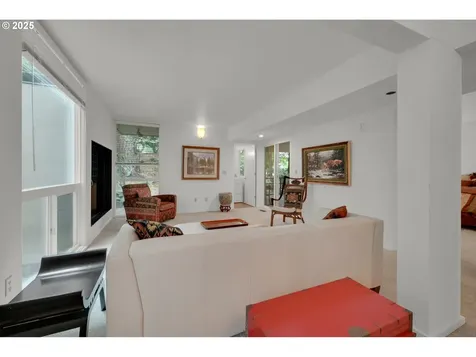 3780 Vine Maple Street Eugene OR 97405