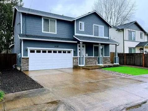 6129 SE Flavel Street Portland OR 97206