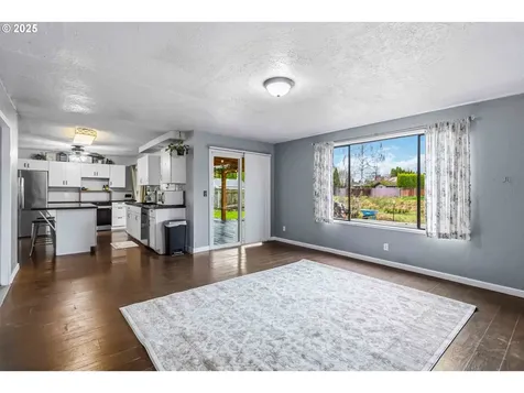 2323 48th Avenue Longview WA 98632
