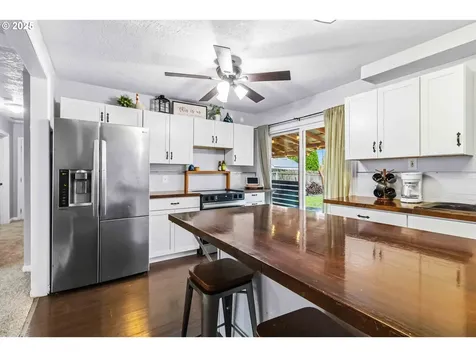 2323 48th Avenue Longview WA 98632