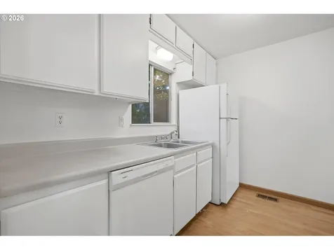 17776 NW Lakeway Court Beaverton OR 97006