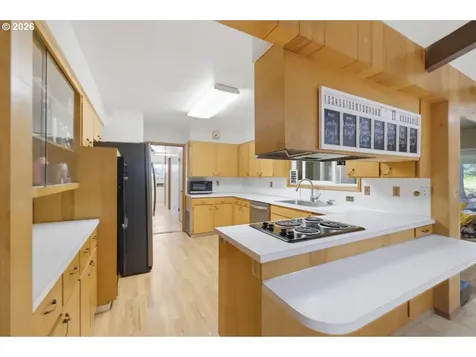 27800 Liberty Road Sweet Home OR 97386