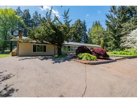 27800 Liberty Road Sweet Home OR 97386
