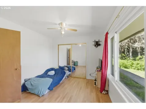 27800 Liberty Road Sweet Home OR 97386