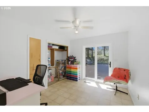 27800 Liberty Road Sweet Home OR 97386