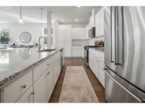 3812 S 41st Place Ridgefield WA 98642