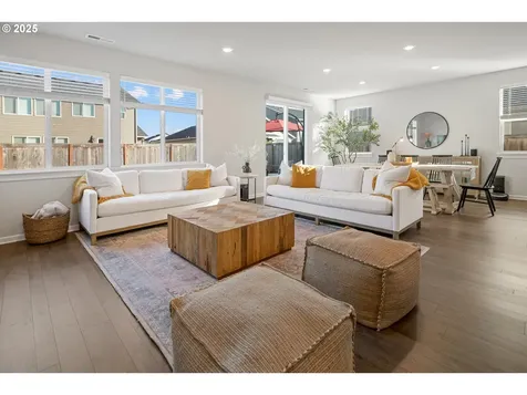 3812 S 41st Place Ridgefield WA 98642