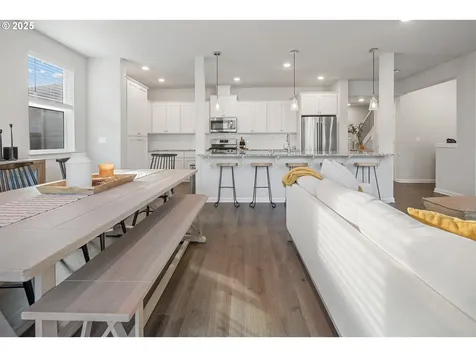 3812 S 41st Place Ridgefield WA 98642