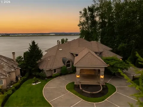 8119 SE Lieser Point Drive Vancouver WA 98664