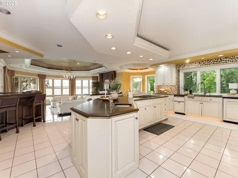 8119 SE Lieser Point Drive Vancouver WA 98664