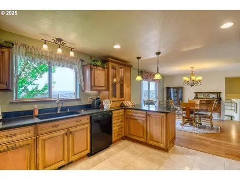 925 SE 1st Street Pendleton OR 97801