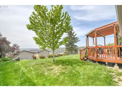 925 SE 1st Street Pendleton OR 97801