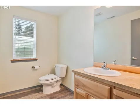 114 Deer Park Lane Kelso WA 98626