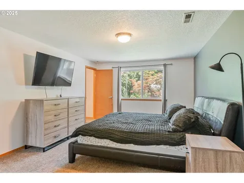 114 Deer Park Lane Kelso WA 98626