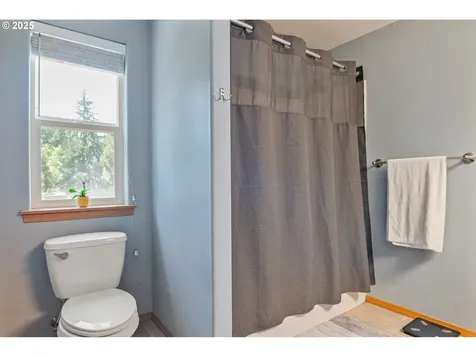114 Deer Park Lane Kelso WA 98626