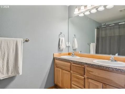 114 Deer Park Lane Kelso WA 98626