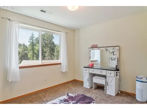 114 Deer Park Lane Kelso WA 98626