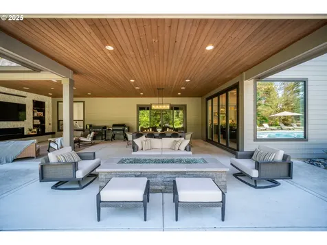 22104 NE 41st Court Ridgefield WA 98642