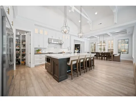 22104 NE 41st Court Ridgefield WA 98642
