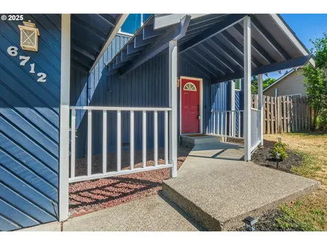 6712 SE 114th Avenue Portland OR 97266