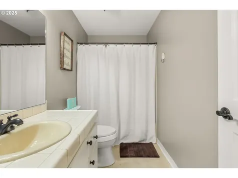 6712 SE 114th Avenue Portland OR 97266