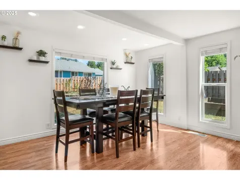 6712 SE 114th Avenue Portland OR 97266