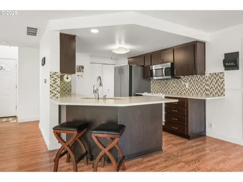 6712 SE 114th Avenue Portland OR 97266