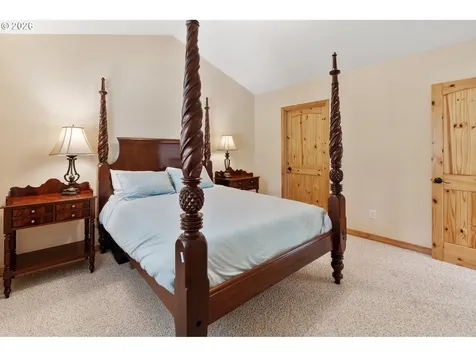 702 NE 367th Avenue Washougal WA 98671