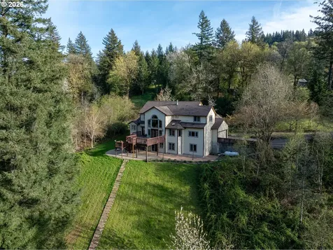 702 NE 367th Avenue Washougal WA 98671