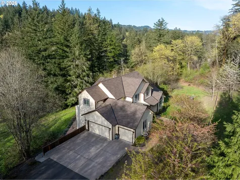 702 NE 367th Avenue Washougal WA 98671