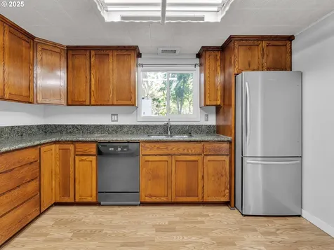 545 Jefferson Street NE Salem OR 97301