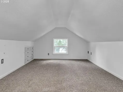 545 Jefferson Street NE Salem OR 97301