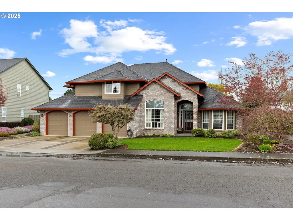 12507 NE 44th Avenue Vancouver WA 98686