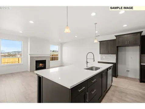2131 Statesman Drive Woodland WA 98674