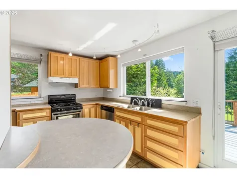 49 Echo Glen Road White Salmon WA 98672