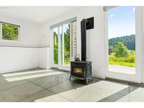 49 Echo Glen Road White Salmon WA 98672