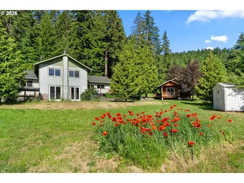 49 Echo Glen Road White Salmon WA 98672