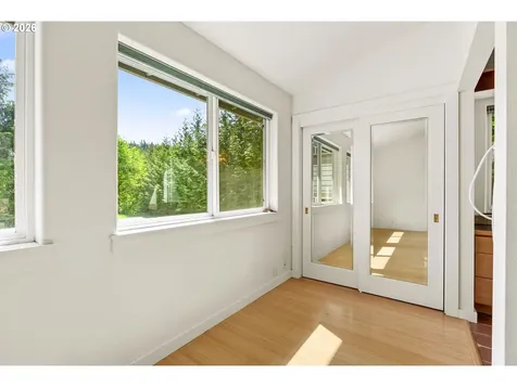 49 Echo Glen Road White Salmon WA 98672