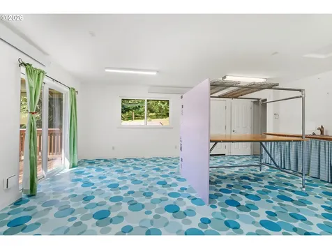 49 Echo Glen Road White Salmon WA 98672