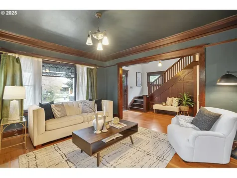 1324 SE 50th Avenue Portland OR 97215