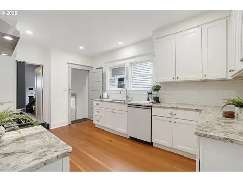 1324 SE 50th Avenue Portland OR 97215