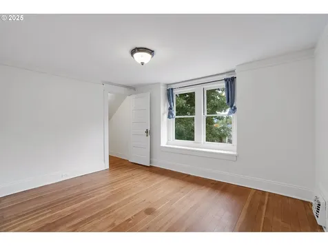 1324 SE 50th Avenue Portland OR 97215