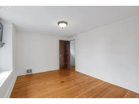 1324 SE 50th Avenue Portland OR 97215